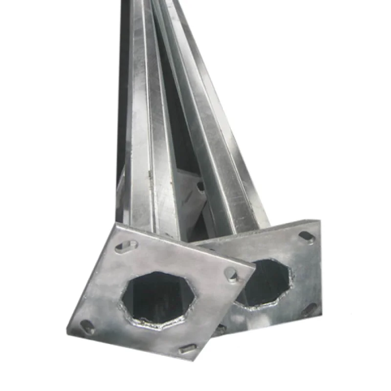 Poste Cónico Octagonal